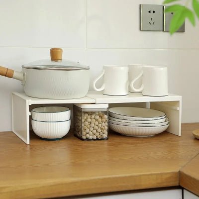 etagere placard sur comptoir en bois cuisine