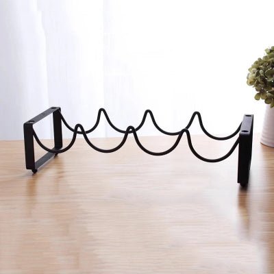 range bouteille vide sur la table