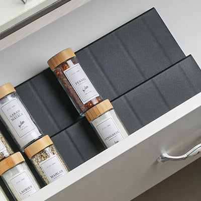 rangement epices tiroirs dans tiroir de cuisine