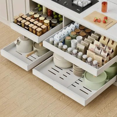 tiroir coulissant tout ouvert et rempli 