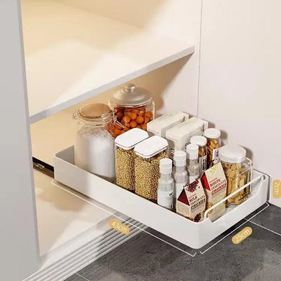 tiroir coulissant cuisine télescopique dans cabinet vide